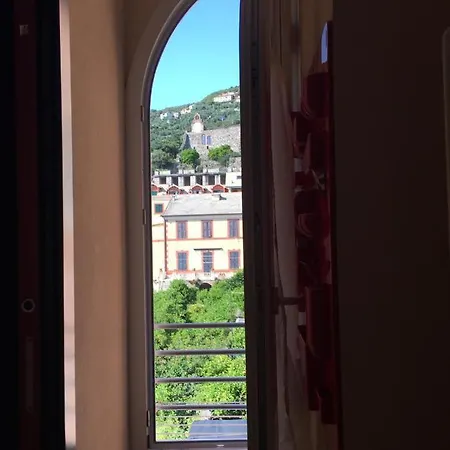 Via Rezzano Vista Mare