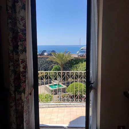 Via Rezzano Vista Mare *