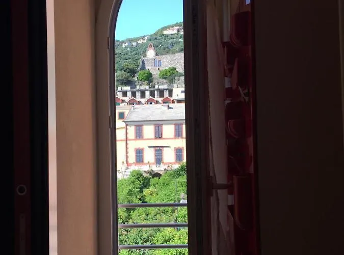 Via Rezzano Vista Mare